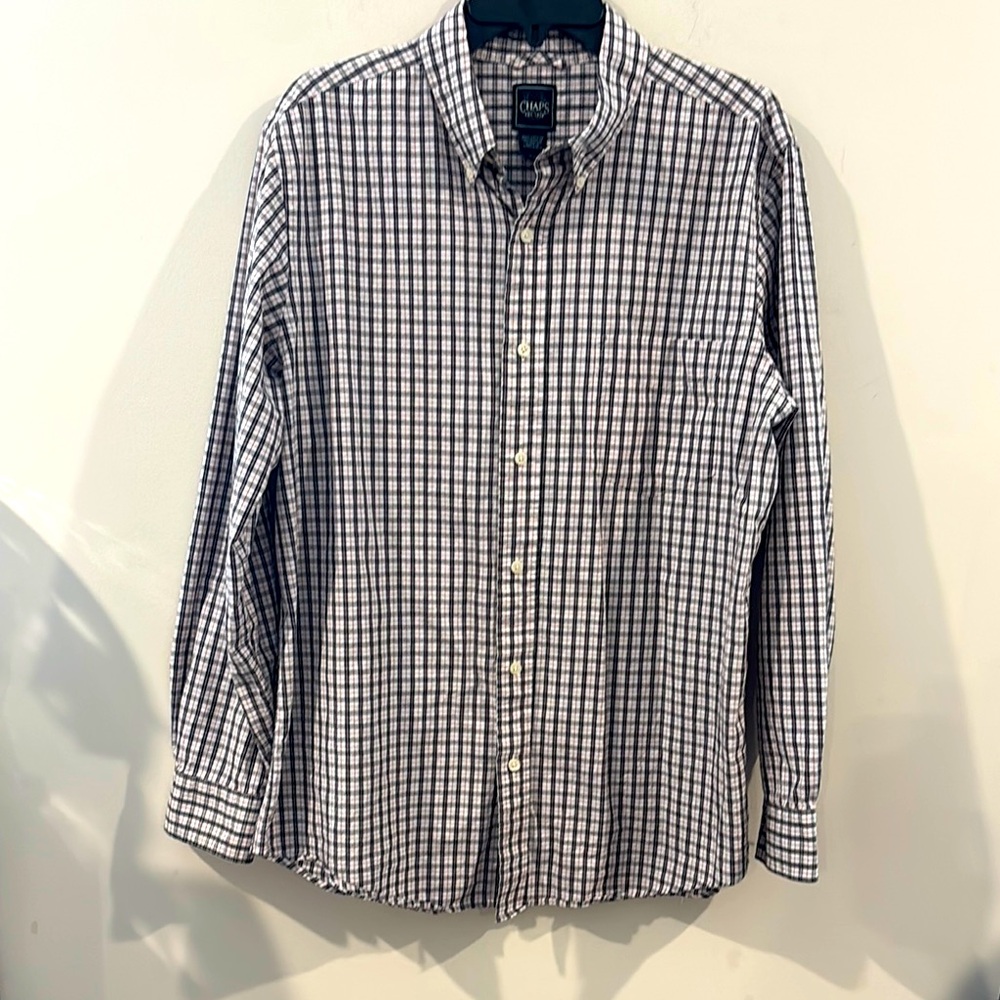 Chaps Men’s Button Down Classic Black and White Checkered Men's Shirt Size L